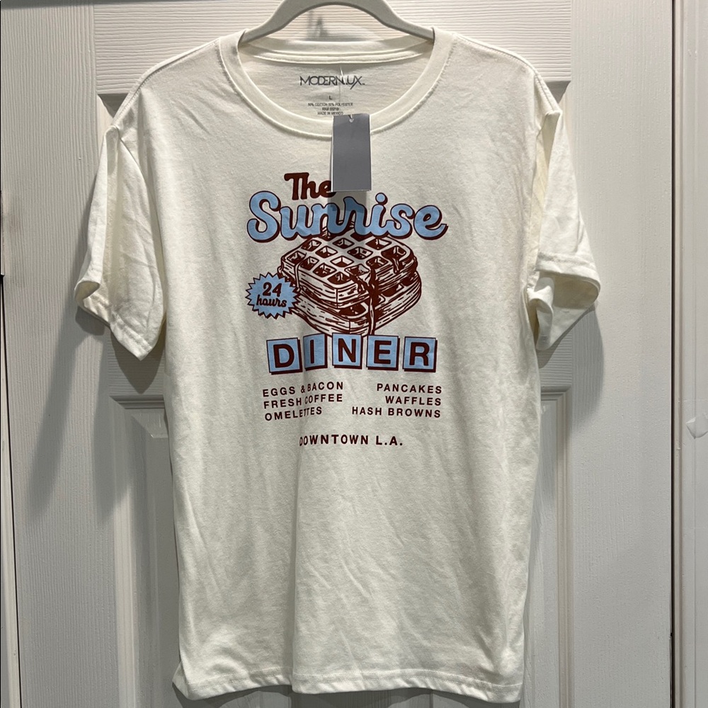 Modern Lux Cream Sunrise Diner T-Shirt size large